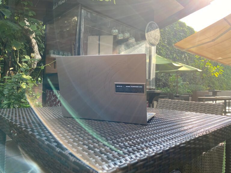 Peringati 25 Tahun Mengangkasa, ASUS Luncurkan ZenBook 14X OLED SPACE EDITION UX5401ZAS